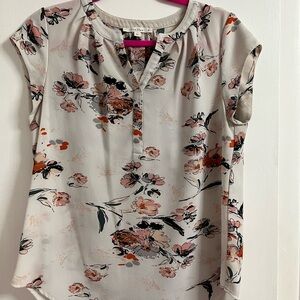 Fun 2 Fun Floral Blouse in Cream and Black